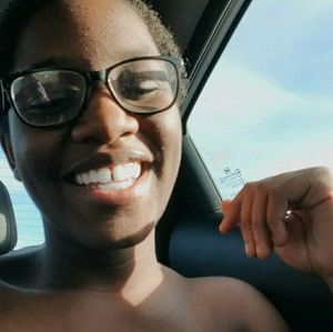 Meet your Posher, Kaitlyn